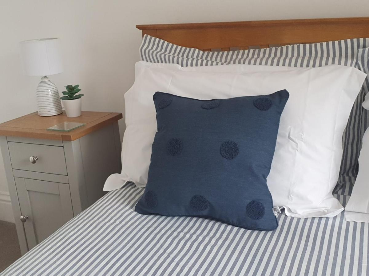 Beachcomber B&B Тенби Екстериор снимка