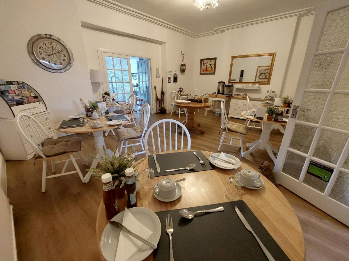 Beachcomber B&B Тенби Екстериор снимка