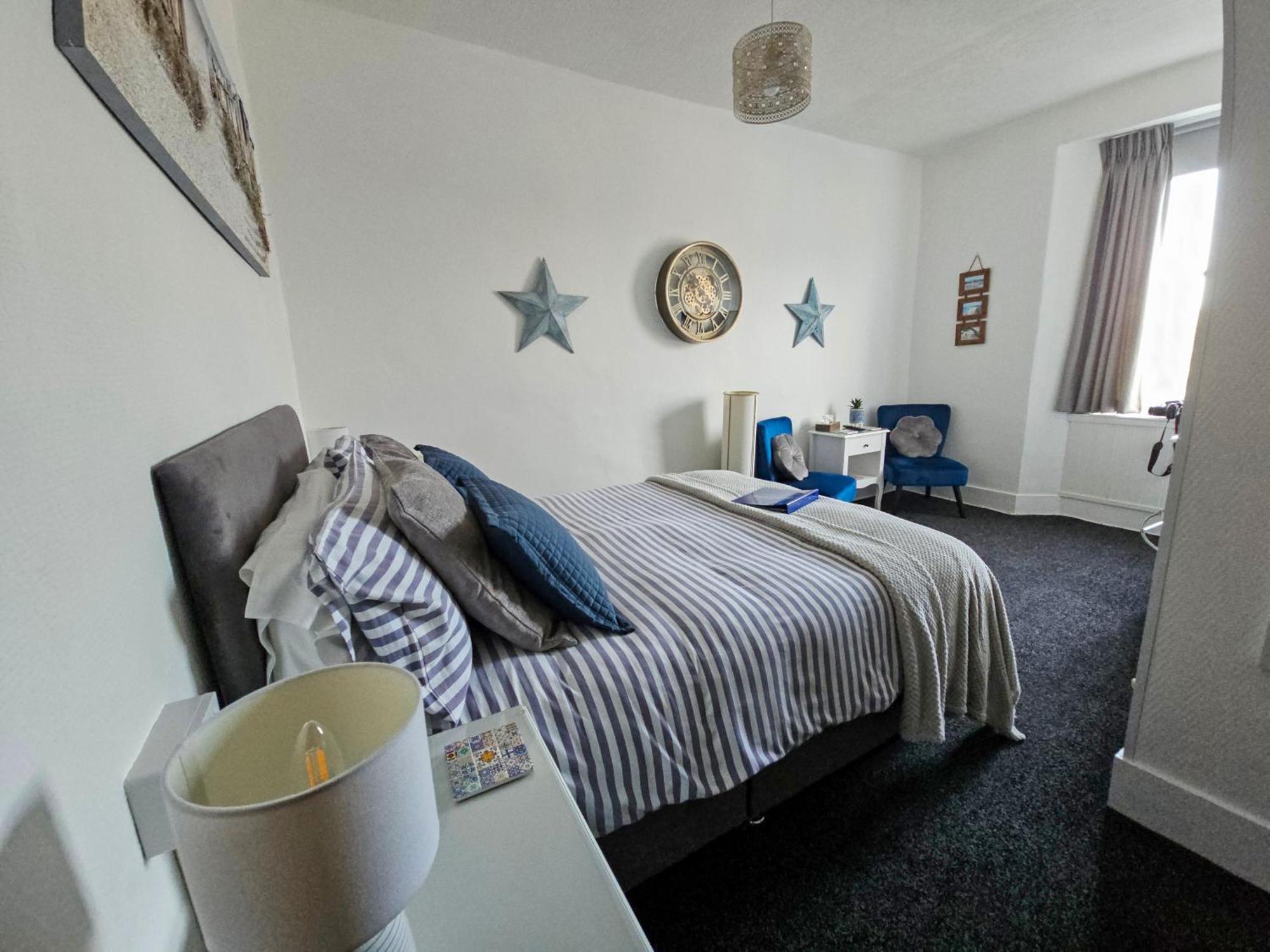 Beachcomber B&B Тенби Екстериор снимка